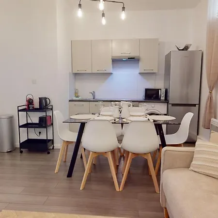 Le Beau Bourg * Strazburg