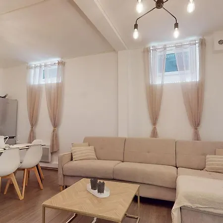 Le Beau Bourg *** Apartment Strasbourg