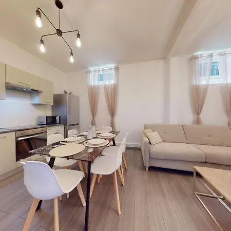 Apartment Le Beau Bourg Straßburg