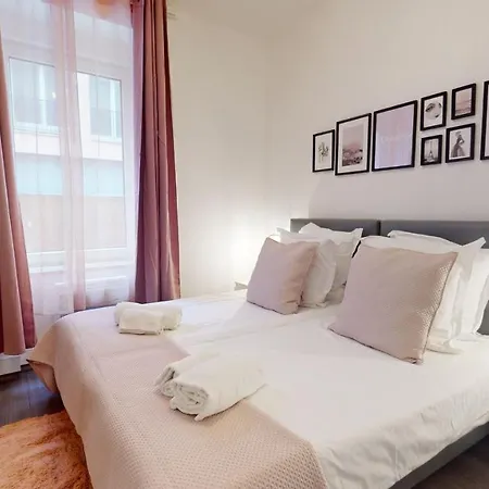 Le Beau Bourg Appartement Straatsburg